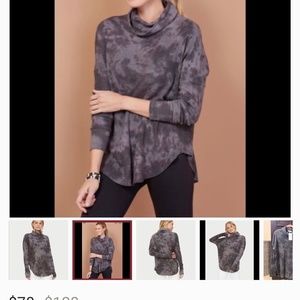 Never worn Michael Stars camouflage turtle neck